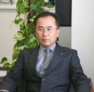 代表取締役社長三代博文の写真